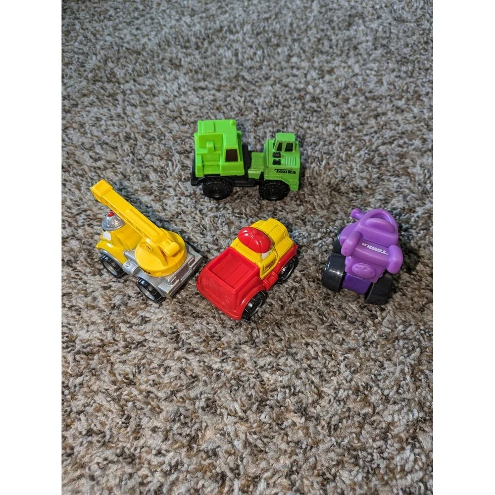 Lot Of 4 Tonka Play Cars‎ Vintage 2000s Maisto